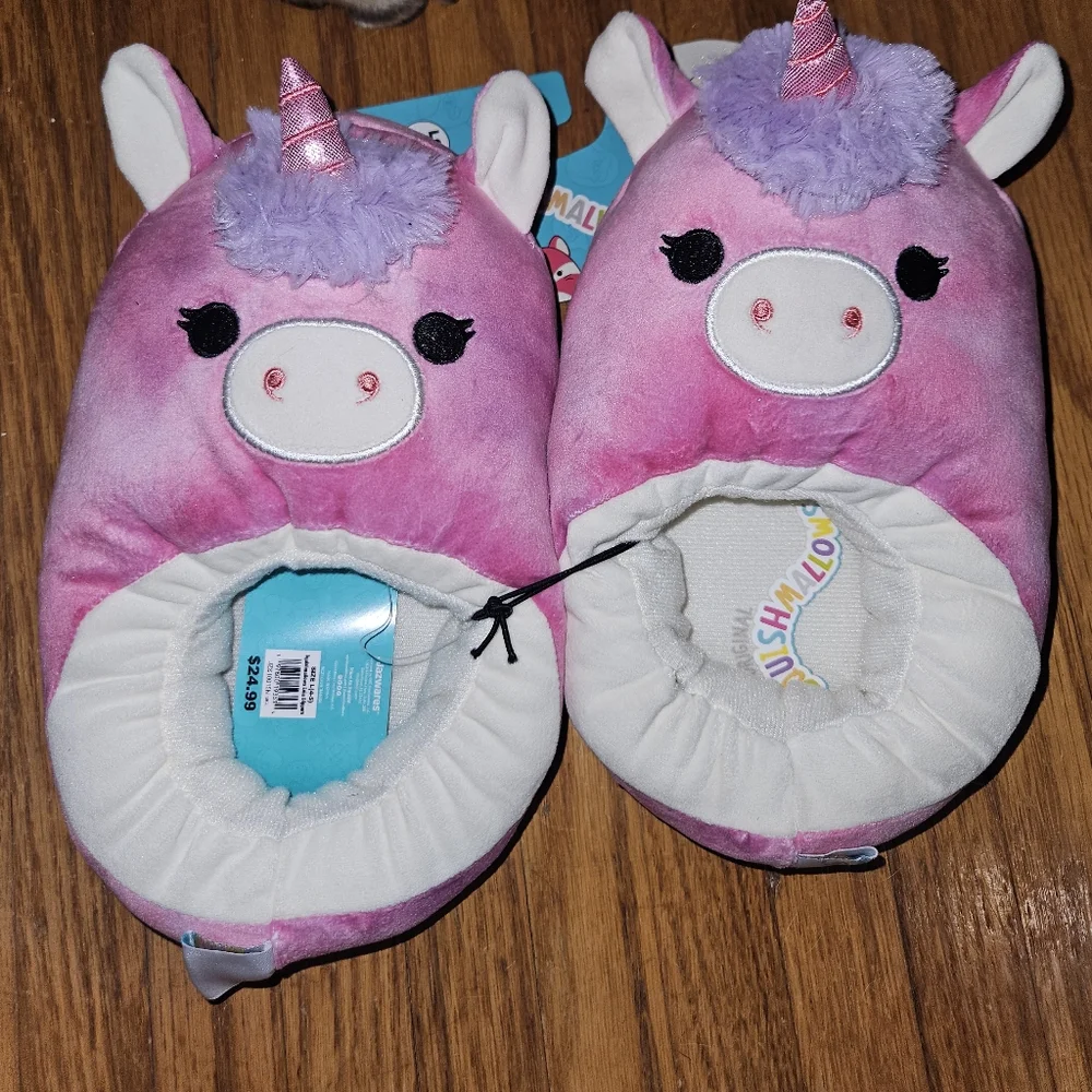 NWT Squishmallows Slippers size L 4/5 Lola the purple Unicorn 🦄